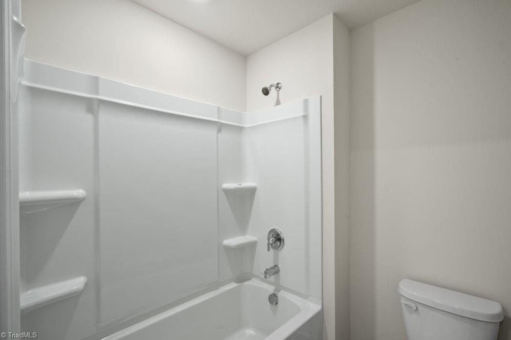 6632 Grogan Hill Road, Whitsett, North Carolina image 25