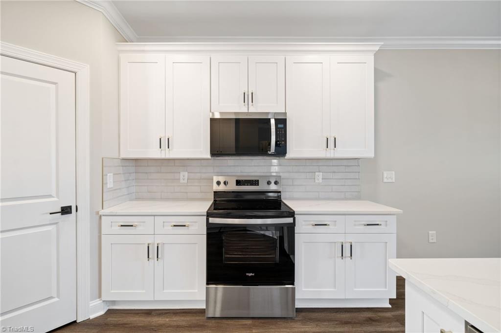 Madison, North Carolina 27025, United States, 4 Bedrooms Bedrooms, ,4 BathroomsBathrooms,Residential,Active,230768