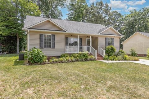 Photo for 39 Ranchor Drive