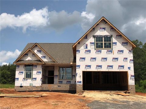 A home in Kernersville