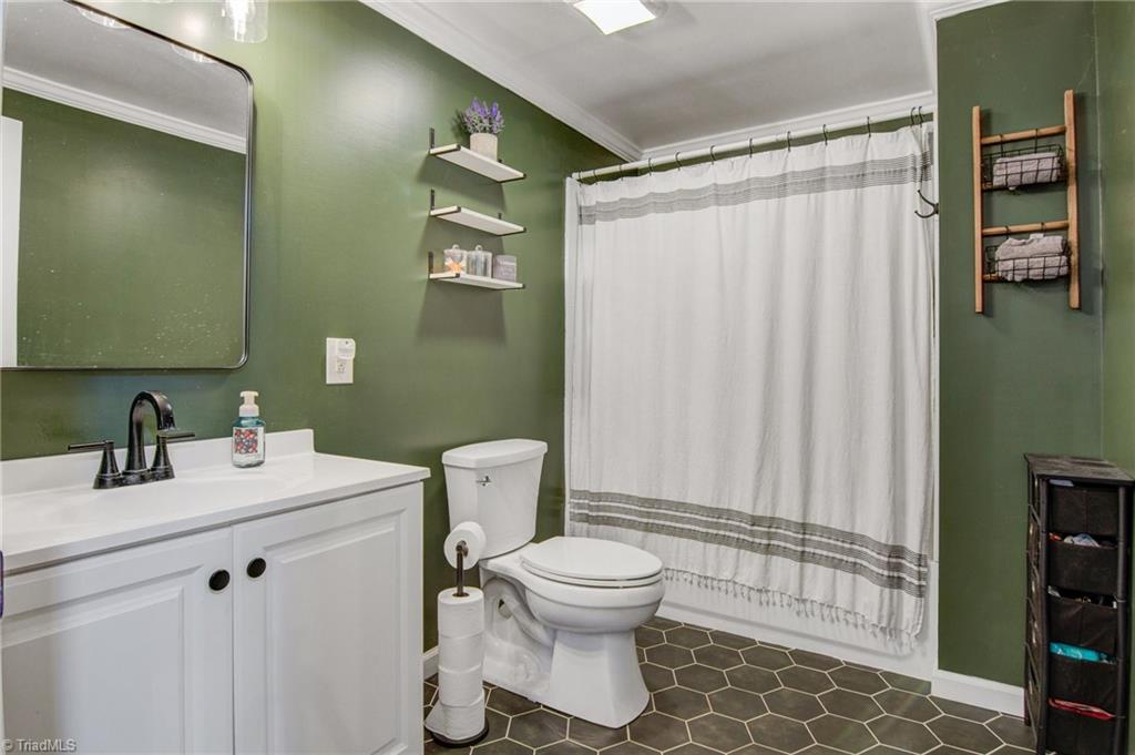 1408 Billy Reynolds Road, Yadkinville, North Carolina image 20