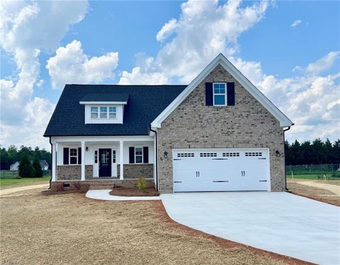 Homes For Sale - 6803 Mcpherson Clay Road<br/> Liberty, NC 27298
