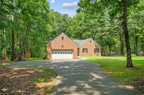 Photo for 3833 Redbud Road