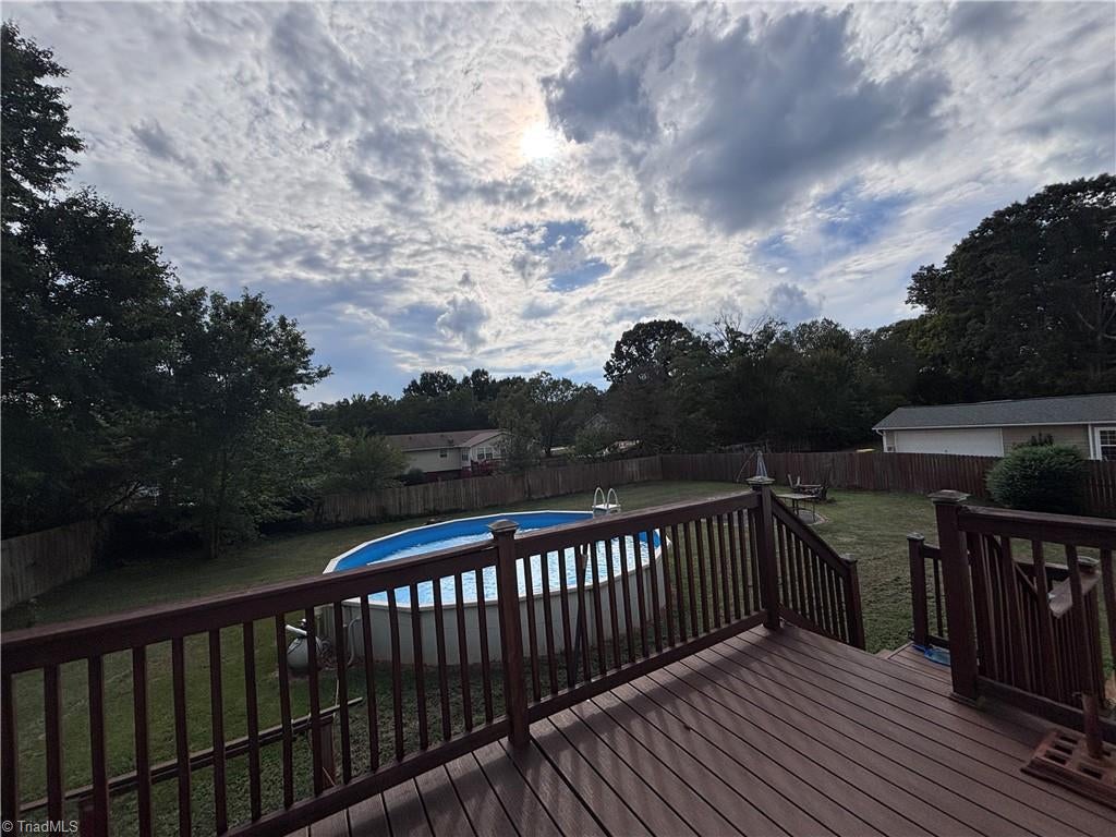 1024 KELWYN Lane