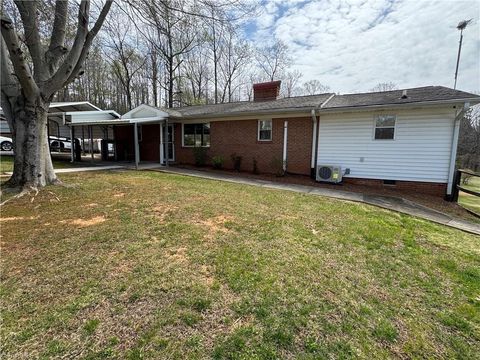 Homes For Sale - 3000 Tesh Road<br/> Germanton, NC 27019
