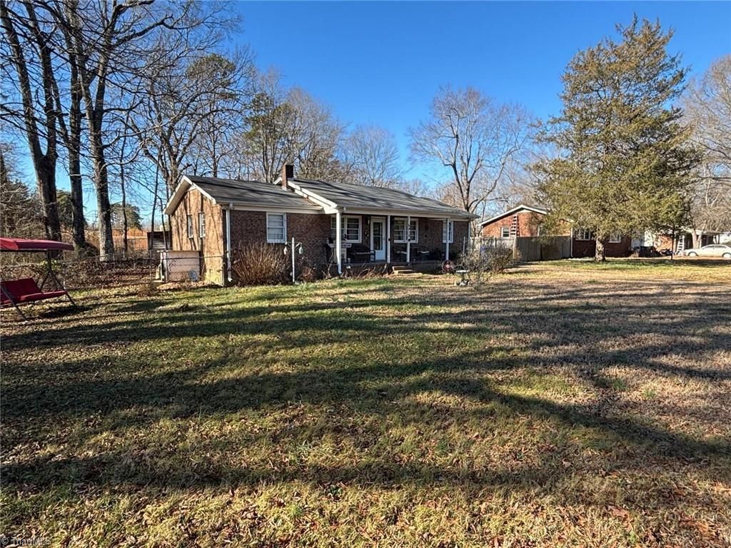 Photo of 6912 Harlow Drive, Archdale, NC 27263 (MLS # 1206916)