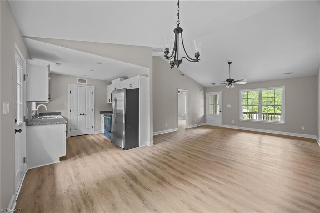 313 W Guilford Street, Thomasville, North Carolina image 4