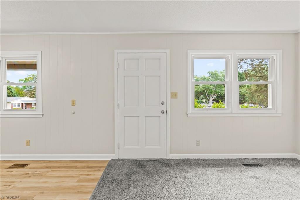121 Jacklyn Court