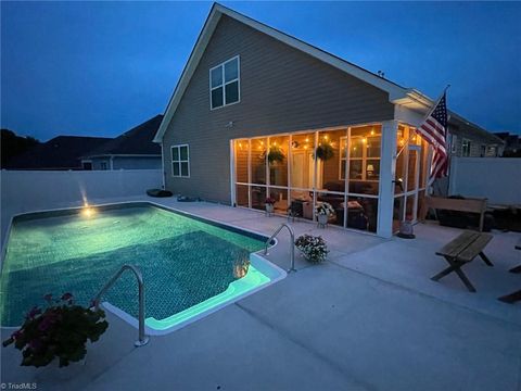 5333 Quartz Avenue Clemmons NC 27012