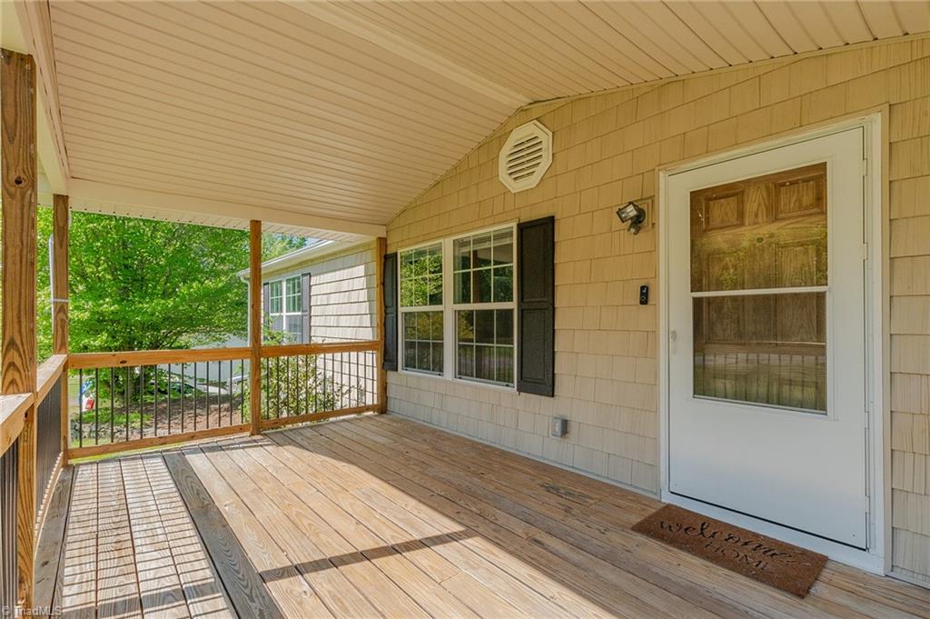 6113 Cain Forest Drive, Walkertown, North Carolina image 8
