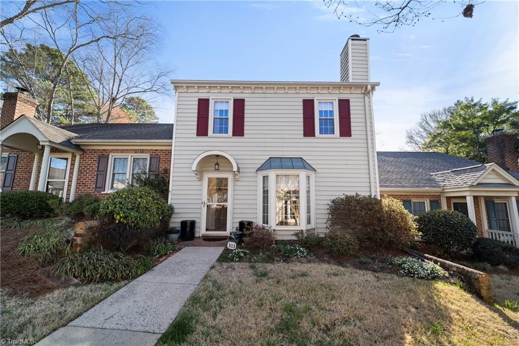 Photo of 303 Settlers Run Drive, Winston-Salem, NC 27101 (MLS # 1213028)
