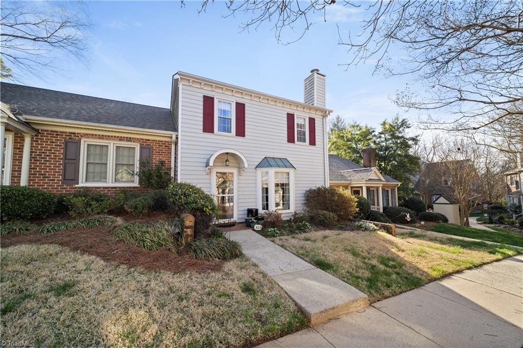 Photo of 303 Settlers Run Drive, Winston-Salem, NC 27101 (MLS # 1213028)