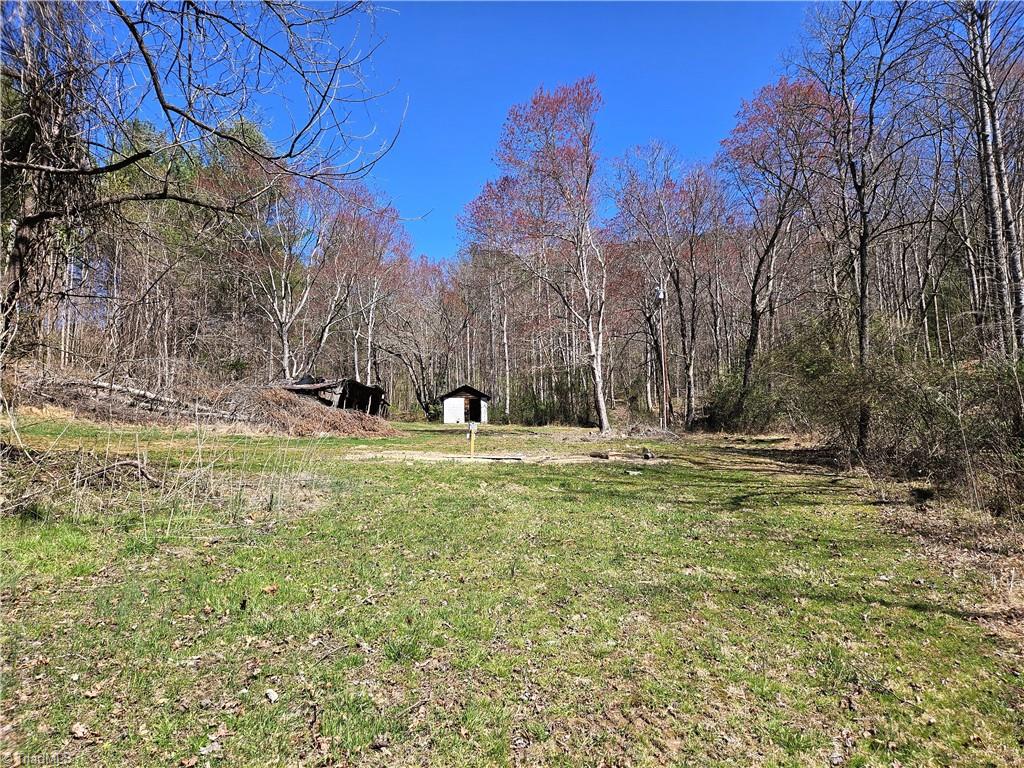 663 Hidden Valley Road, Lowgap, North Carolina image 5
