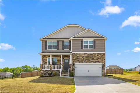 Homes For Sale - 1049 Tilburn Terrace<br/> Browns Summit, NC 27214