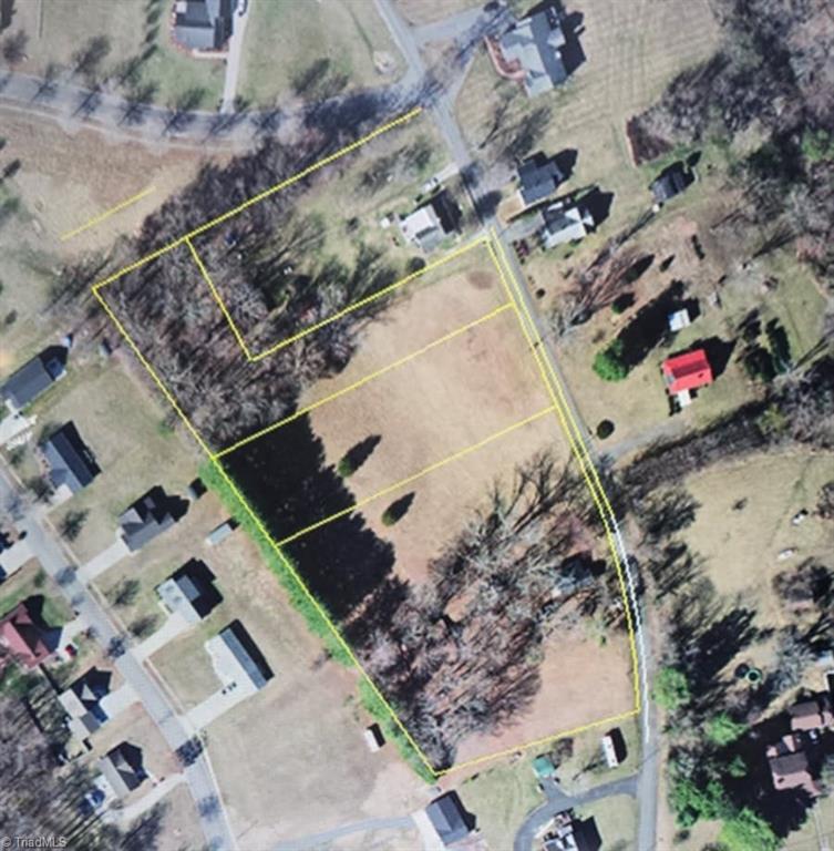 Fairview Drive, Mount Airy, North Carolina image 1