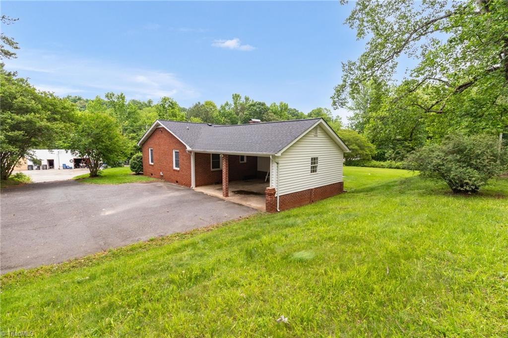 518 E Main Street, Franklinville, North Carolina image 38