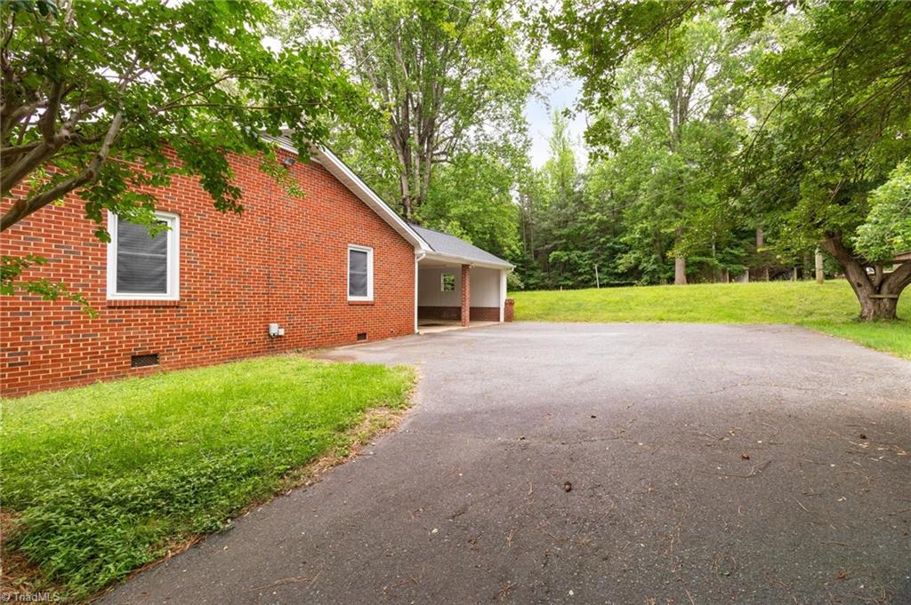 518 E Main Street, Franklinville, North Carolina image 37