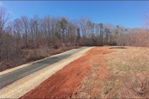 Vacant Land For Sale - 5 Roby Fulk Road<br/> Forsyth County, Pinnacle, NC 27043