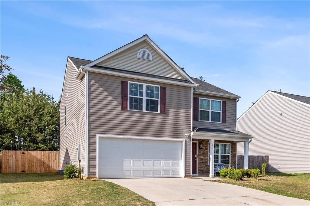 Photo of 5047 Mount Hope Drive, Winston-Salem, NC 27107 (MLS # 1218663)