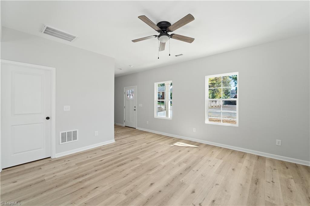 4713-a Westwood Road, Greensboro, North Carolina image 4