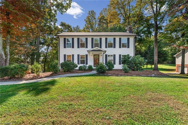 344 FARMSTEAD RD, WINSTON SALEM, NC 27107 - Image cd0a79d0c97de5693d87b2ea0b74ddf5/2354456077
