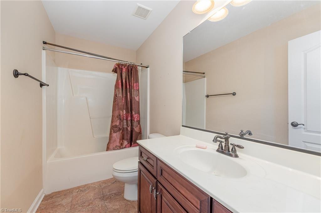 4504 Rockland Court, High Point, North Carolina image 30