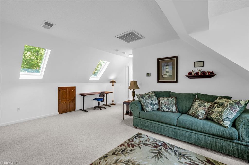 8643 Haw River Road, Oak Ridge, North Carolina image 28
