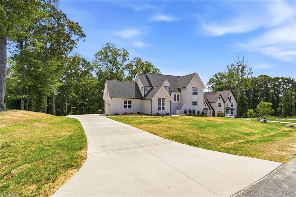 Photo of 293 Old Heritage Drive, Winston-Salem, NC 27107 (MLS # 1199781)
