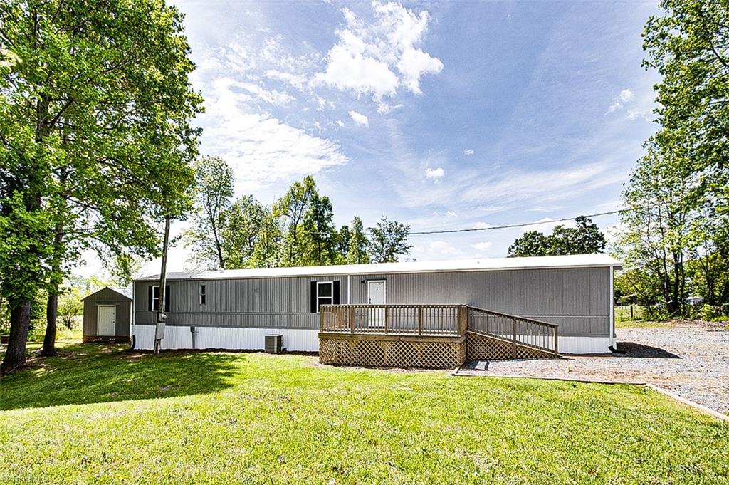 581 Ben Smith Road, Siler City, North Carolina image 1