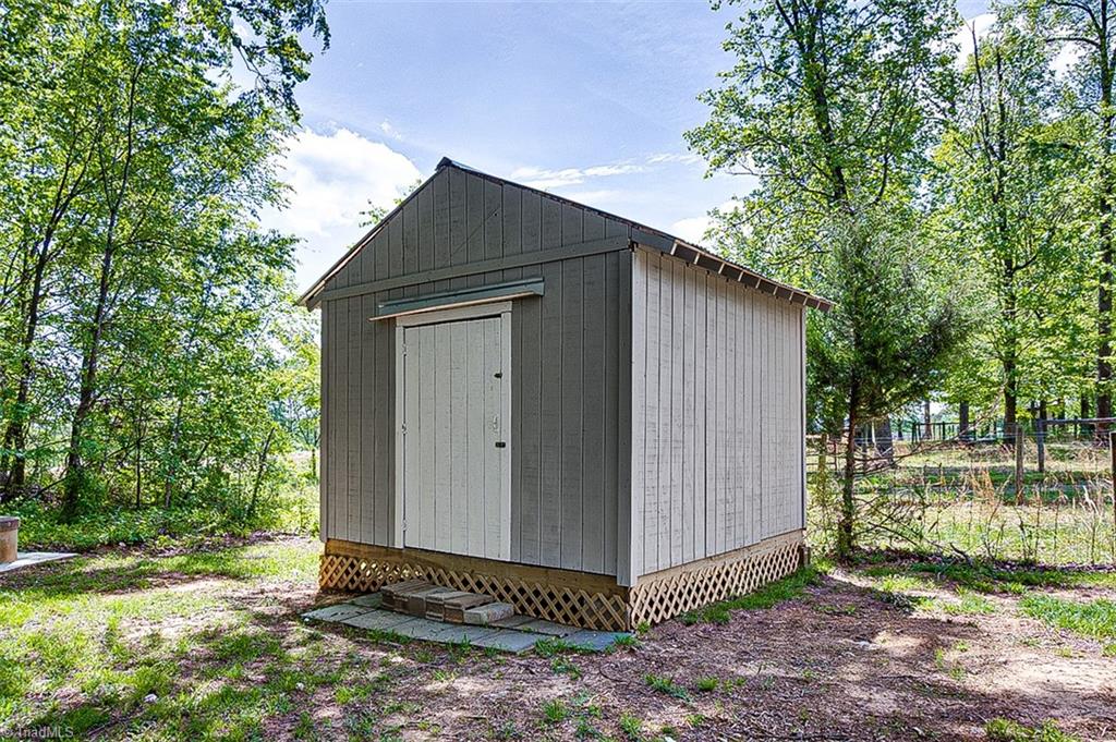581 Ben Smith Road, Siler City, North Carolina image 21