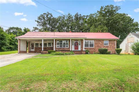 Photo for 136 Sunflower Road