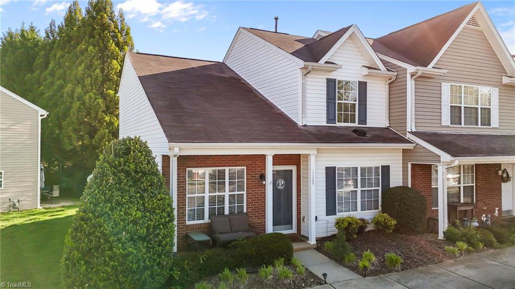 1129 Brooksridge Way, Whitsett, North Carolina image 4