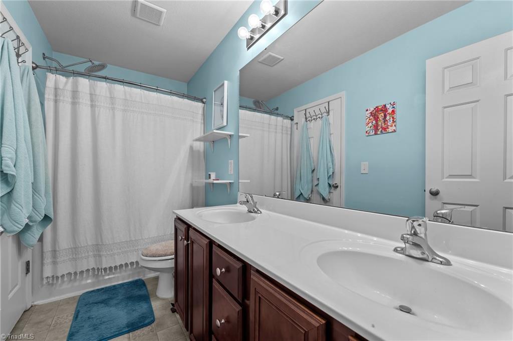 1129 Brooksridge Way, Whitsett, North Carolina image 17