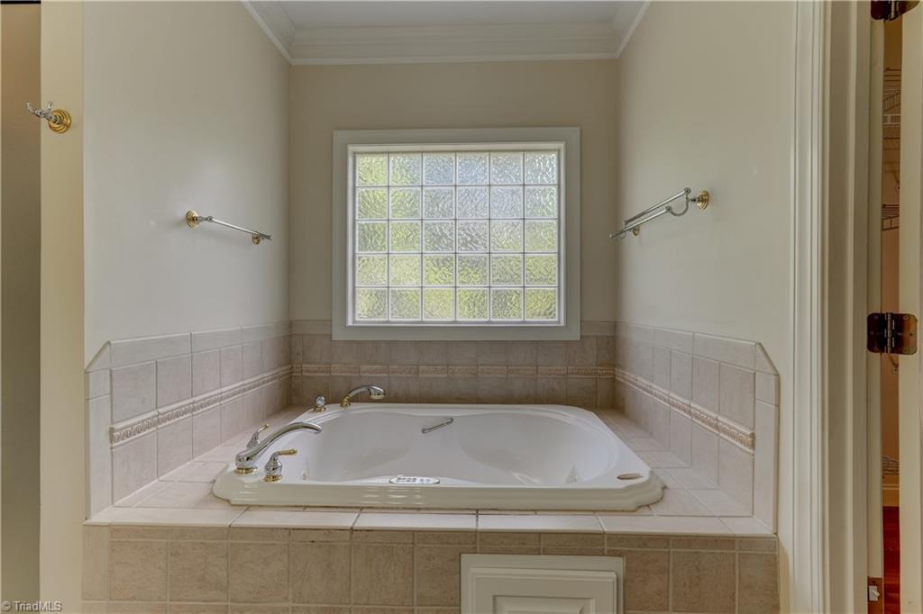 2436 Nesters Court, High Point, North Carolina image 22