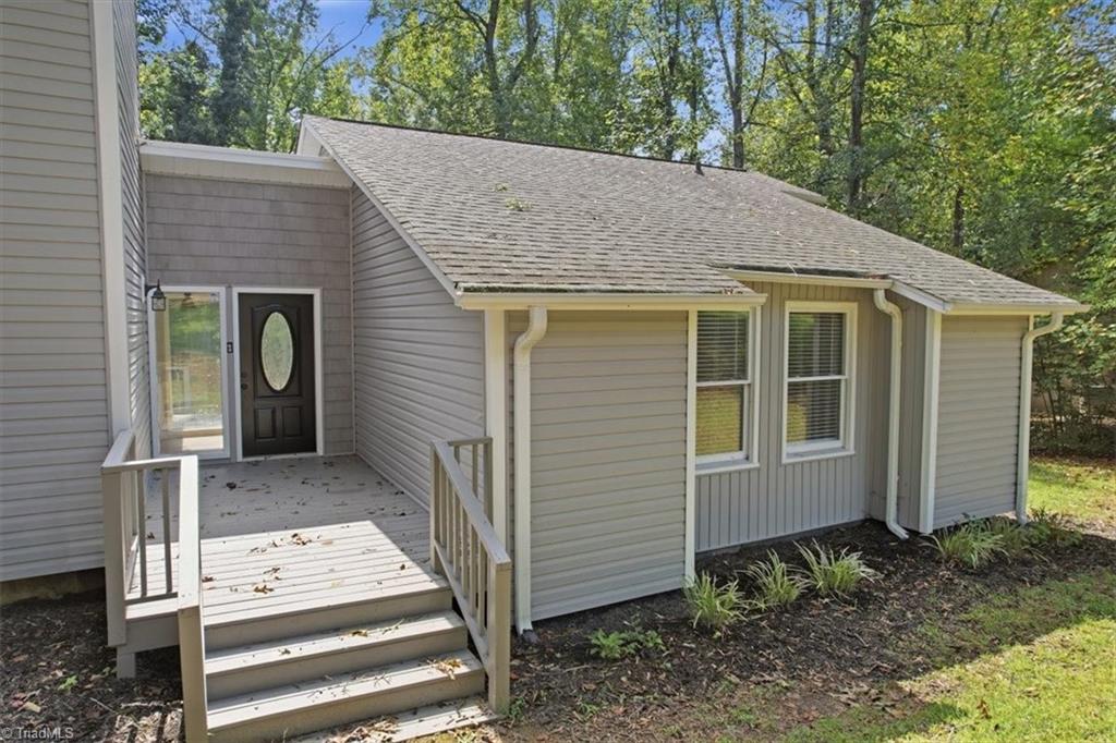 Photo of 2409 Shelia Drive, Greensboro, NC 27406 (MLS # 1236203)
