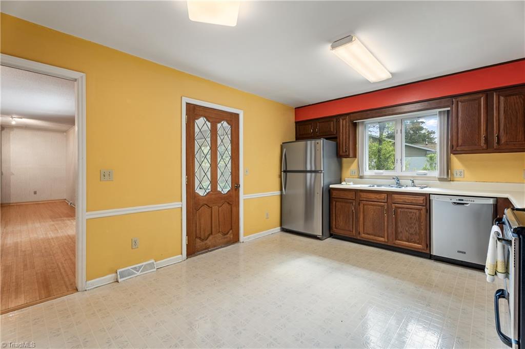 144 Old Mill Road #C, High Point, North Carolina image 11
