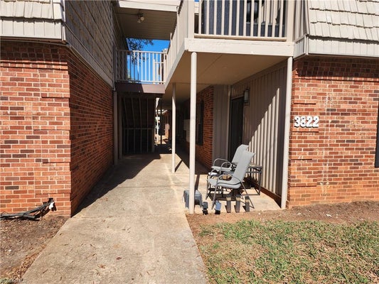 3822 COUNTRY CLUB RD, WINSTON SALEM, NC 27104 - Image cd9f3d529223adde2bf24f02675aec6d/2596692106