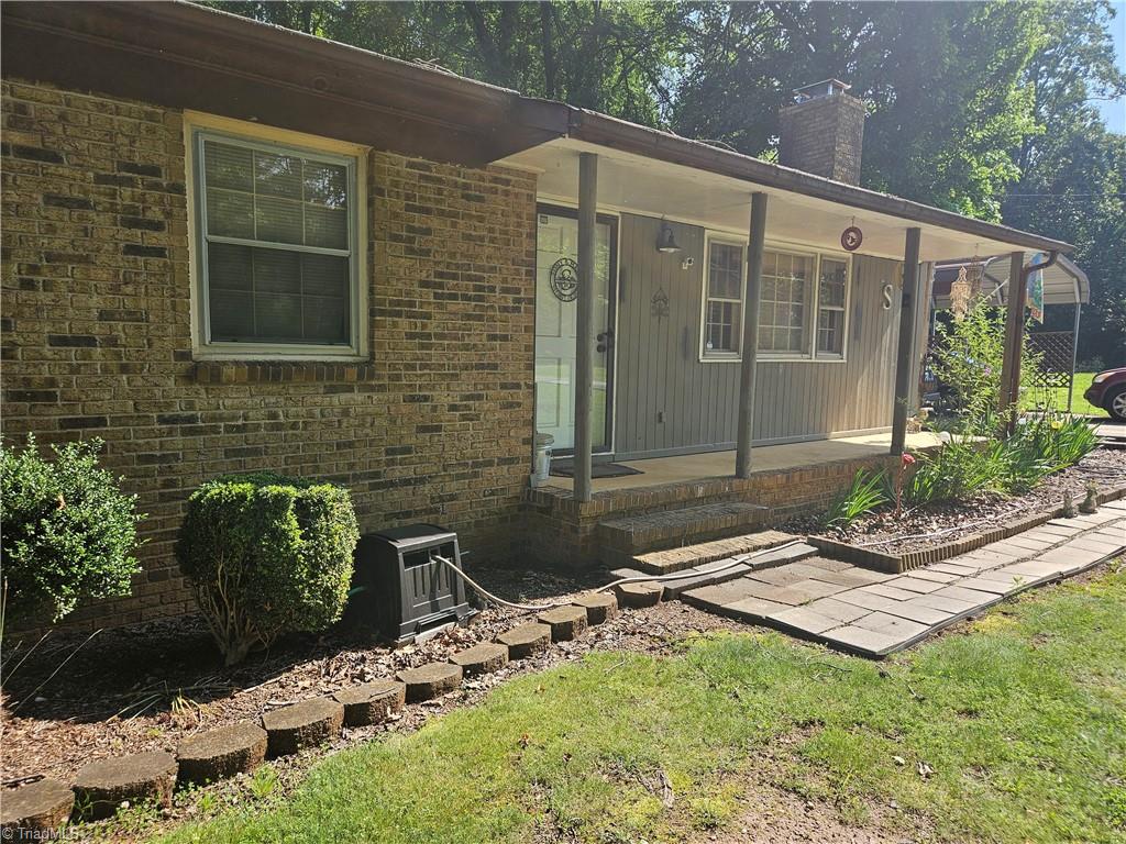 4917 Streamside Drive, McLeansville, North Carolina image 4