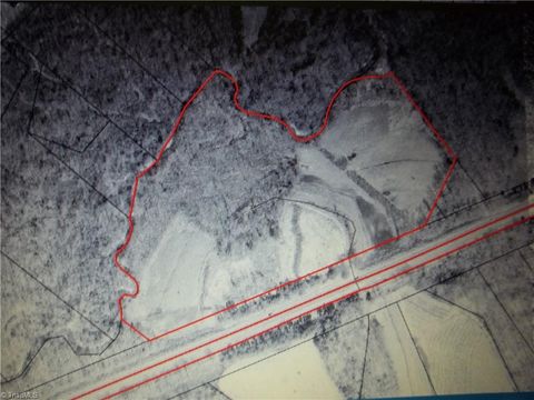 Vacant Land For Sale - 0000 Old Lexington Road<br/> Thomasville, NC 27360