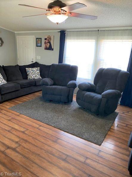 Photo 5 of 14 of 351 Melton Road mobile home
