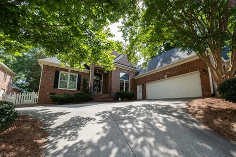 Homes For Sale - 5100 Bearberry Point<br/> Greensboro, NC 27455