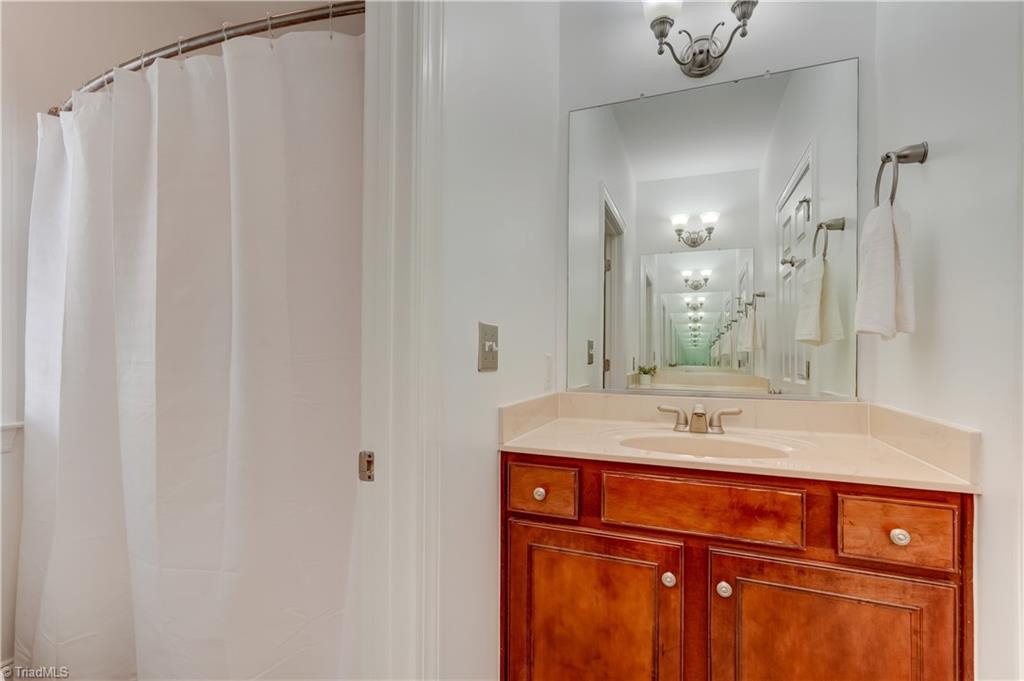 2019 Lynwood Drive, Greensboro, North Carolina image 38