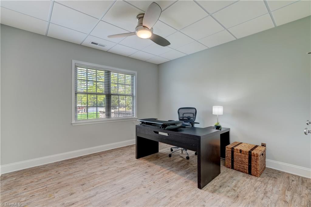 2019 Lynwood Drive, Greensboro, North Carolina image 27