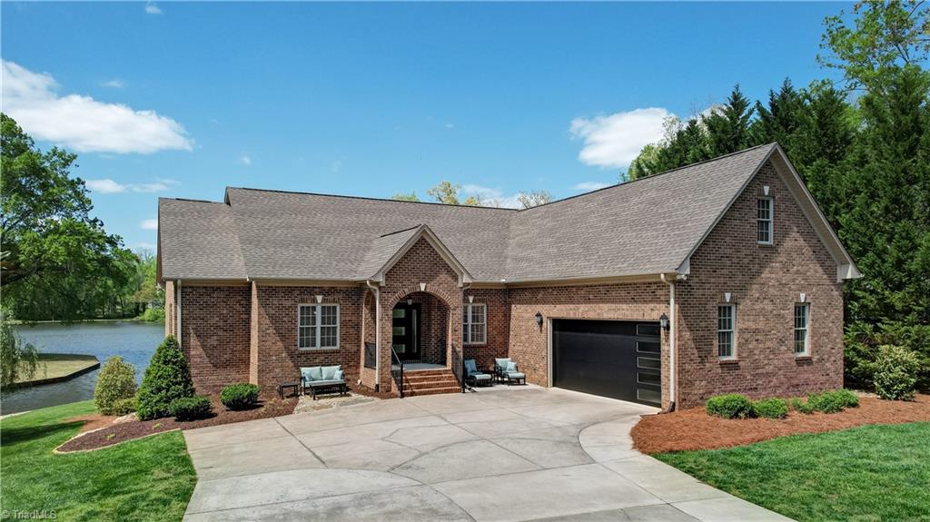 2019 Lynwood Drive, Greensboro, North Carolina image 1
