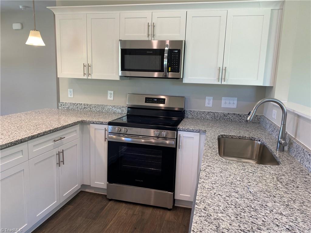 Photo of 1057 Pinnix Loop, Burlington, NC 27217 (MLS # 1229556)