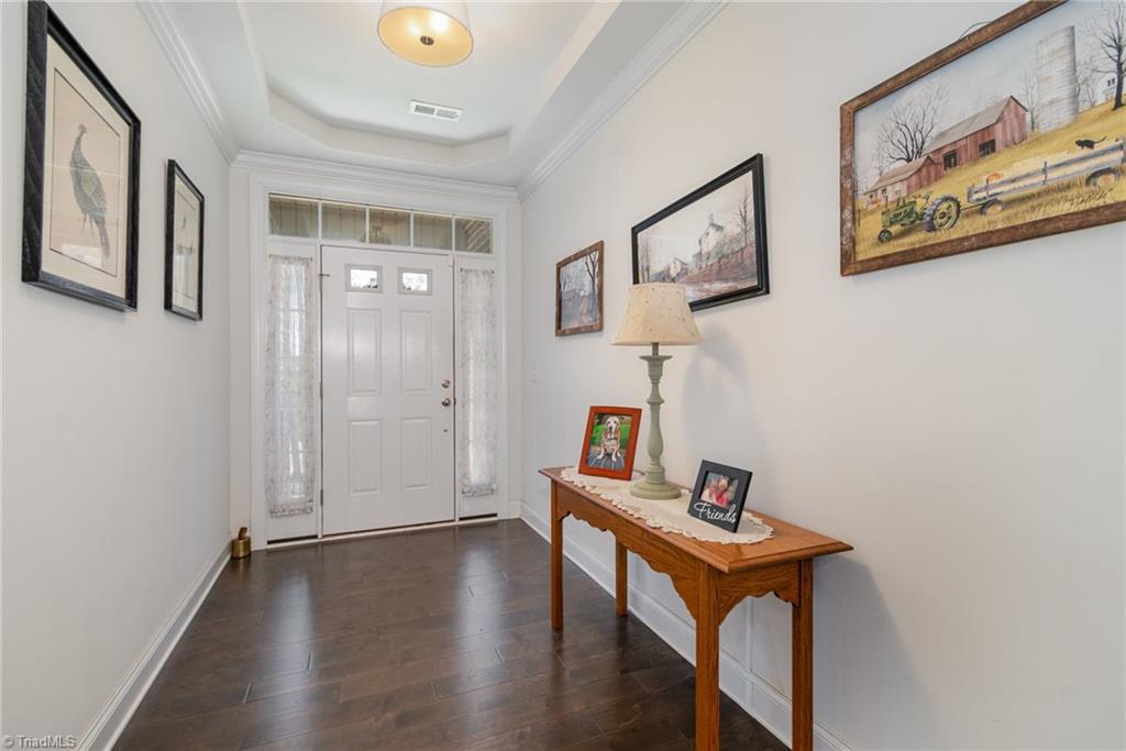8789 Drummond Estates Drive, Kernersville, North Carolina image 2
