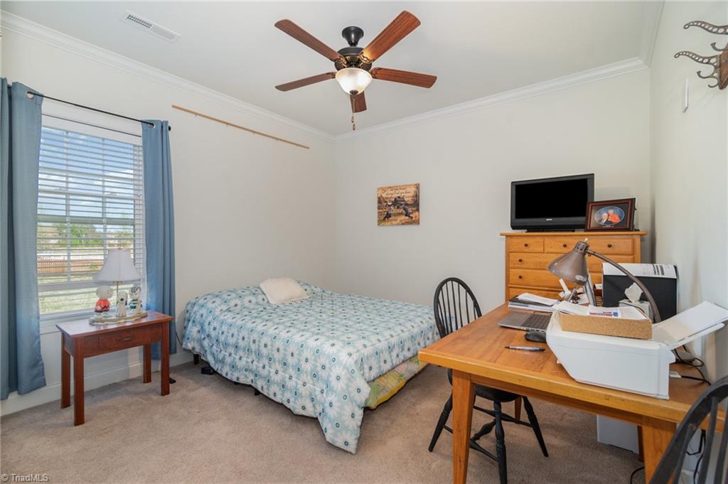 8789 Drummond Estates Drive, Kernersville, North Carolina image 19