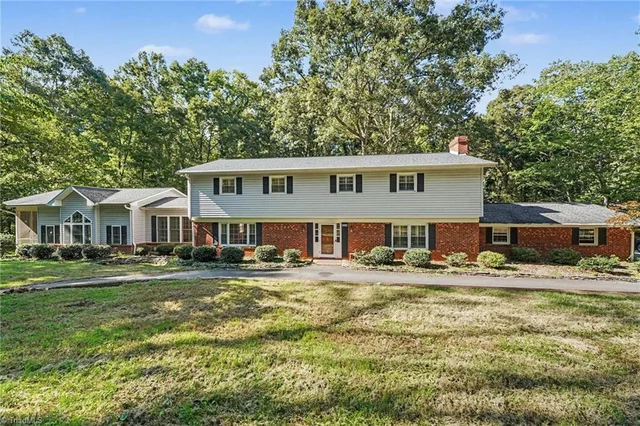 8800 Harwick Court, photo 2 of 44