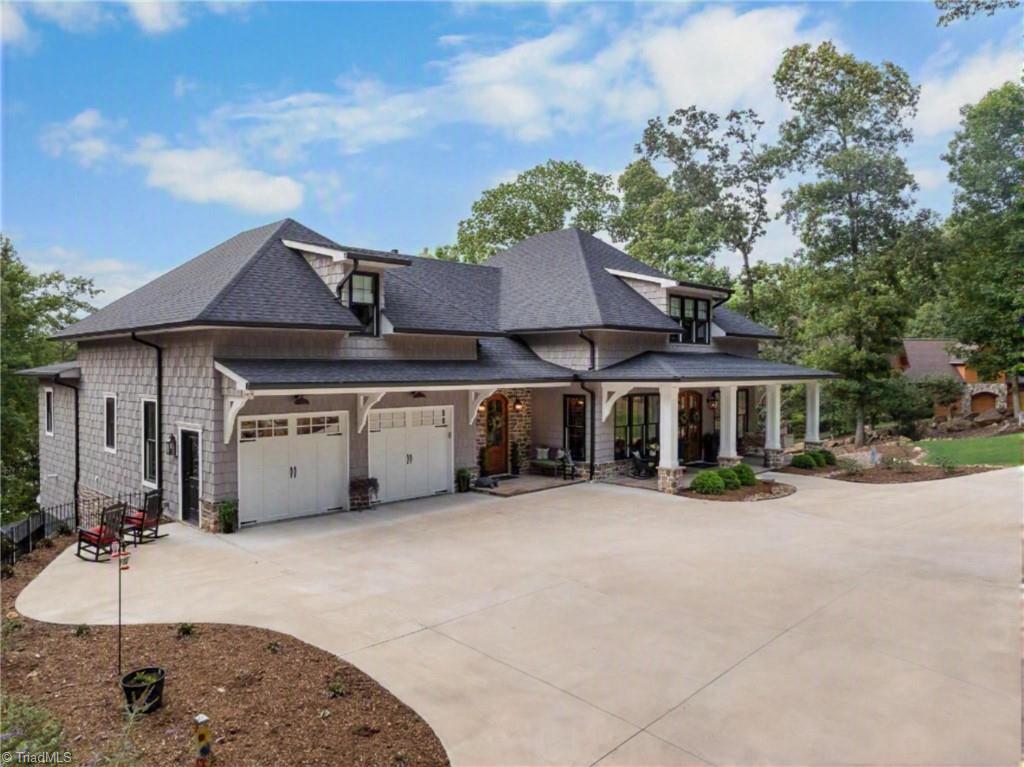 Photo of 1818 Rocky Cove Lane, Denton, NC 27239 (MLS # 1229609)
