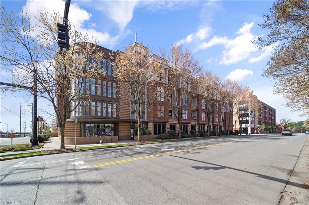 Photo of 810 W 4th Street #314, Winston-Salem, NC 27101 (MLS # 1214393)